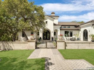 207 Greystone Cir, Boerne, TX 78006