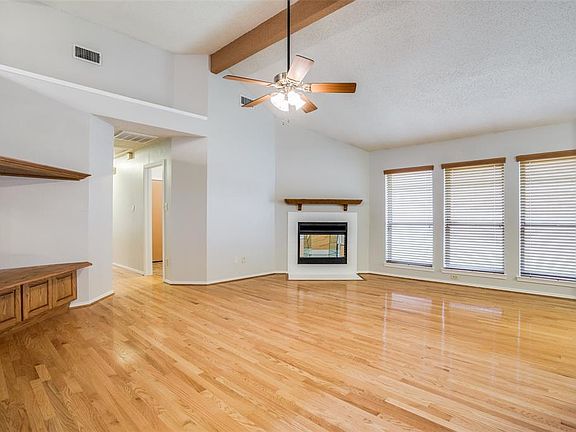 4th image of 2604 Butterfield Dr