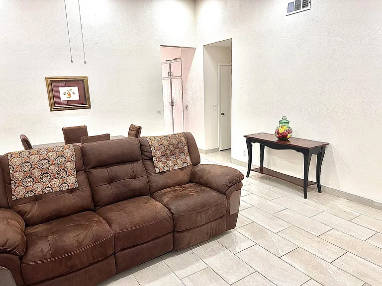 10650 Harmony Dr — Photo 4