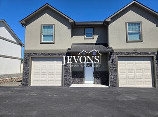 413 S 97th Ave #1, Yakima, WA 98908