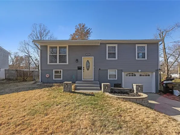 804 N Wigwam Trl, Independence, MO 64056