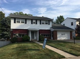 716 E Grandview Blvd, Erie, PA 16504