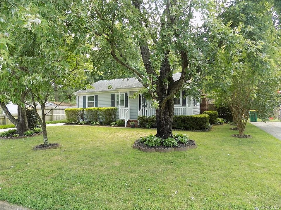 1st image of 392 Red Oak Dr