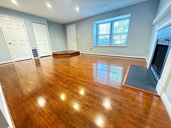 2nd image of 13511 Apple Barrel Ct