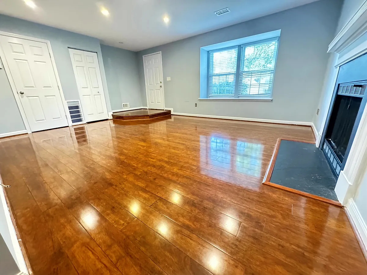 Building Photo - 13511 Apple Barrel Ct