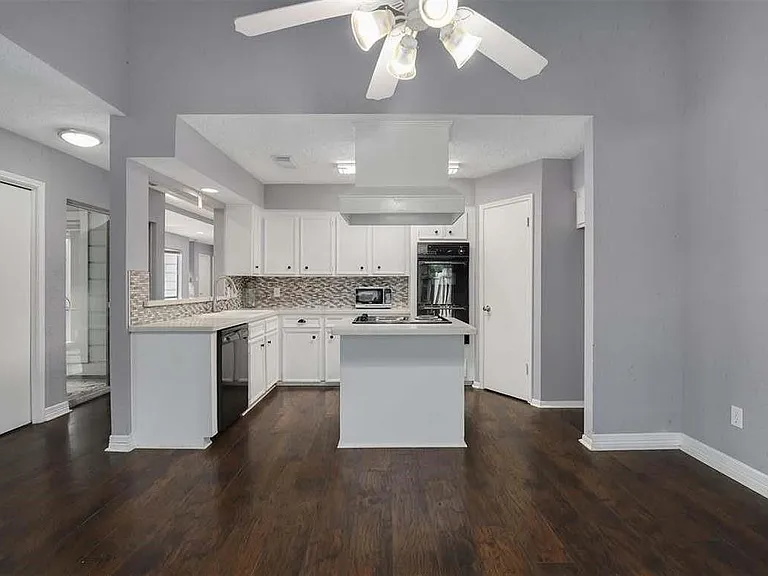 13314 Ravensway Dr — Photo 6