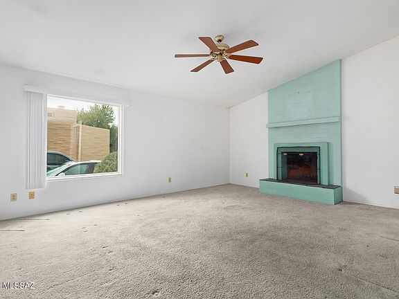 4th image of 2041 N Camino Alicante