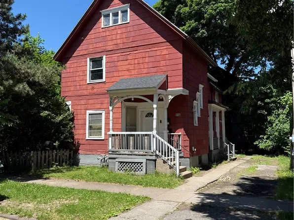 556 Tremont St, Rochester, NY 14611