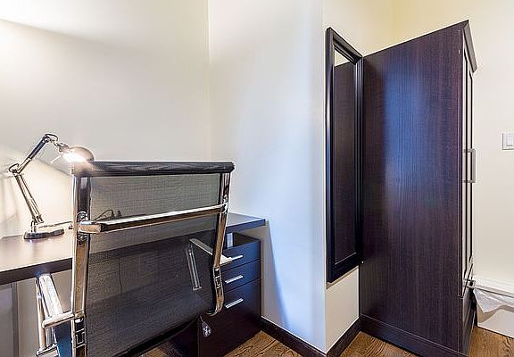3rd image of 35 E 7th St #M