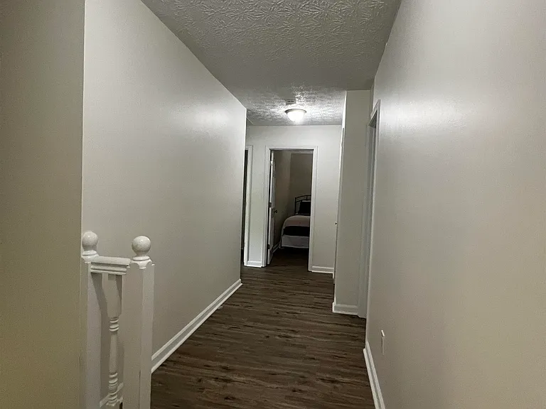 208 Swanson Rdg — Photo 32