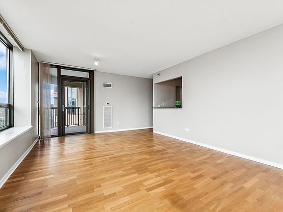 4th image of 400 N La Salle Dr APT 3808