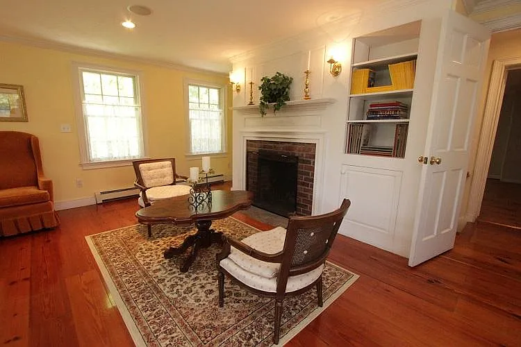 2828 Main St — Photo 11