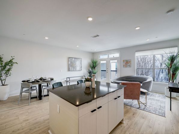 2221 W Dallas St APT 412