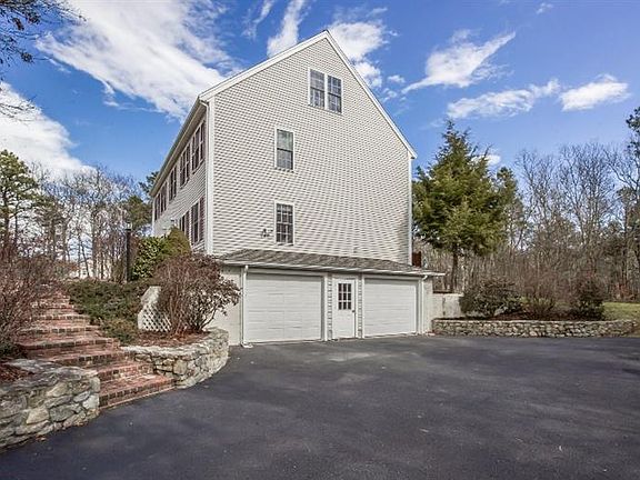 3rd image of 26 Ocean Pines Drive