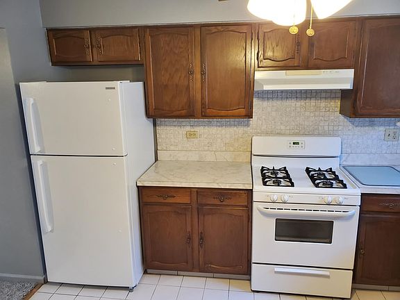 5th image of 2143 N Harlem Ave Front 317