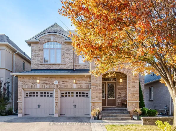 66 Junetown Cir, Brampton, ON L6X 0X6