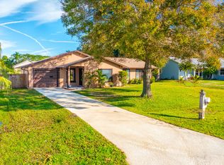 121 SW Langfield Ave, Port Saint Lucie, FL 34984