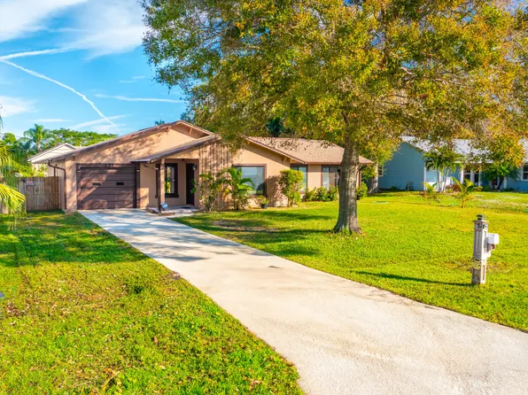 121 SW Langfield Avenue, Port St Lucie, FL 34984