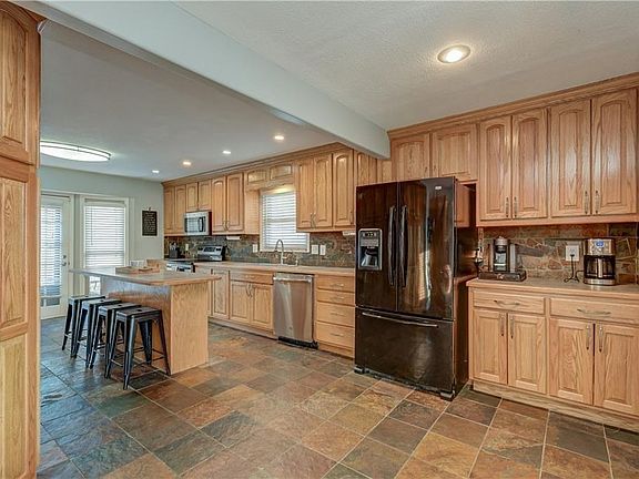 2nd image of 1904 NW 9th Street Ct