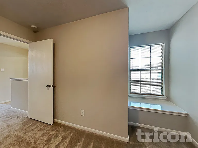9215 Dewberry Blossom Ln — Photo 18