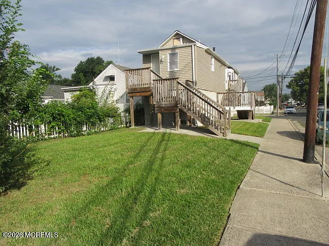 1 bed, 614 sqft, $1,900 — Photo 3