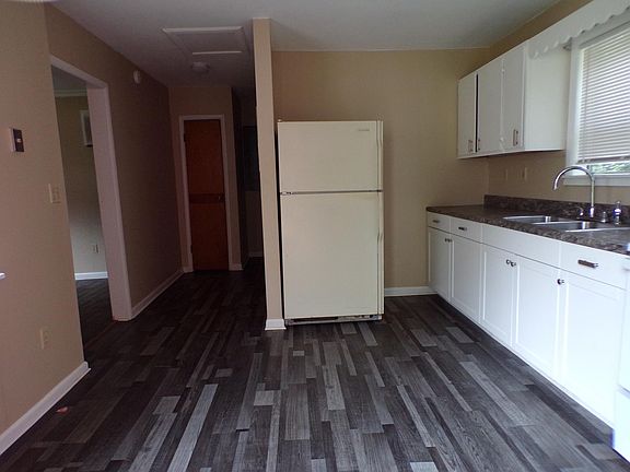 2nd image of 372 SW Wall Ter APT 103