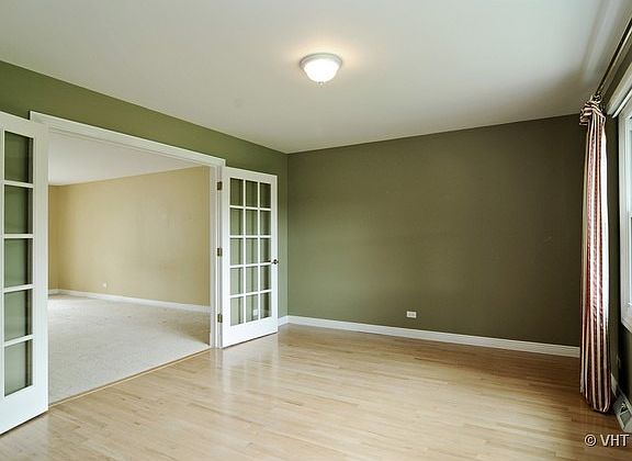 4th image of 3222 Brookmeade Dr