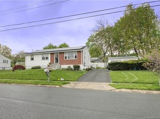 74 Leo Rd, Hamden, CT 06517