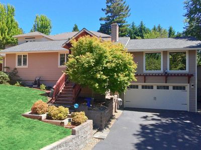 1594 Angelcrest Dr, Medford, OR, 97504