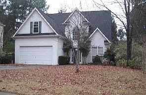 2nd image of 311 Royal Crescent Way