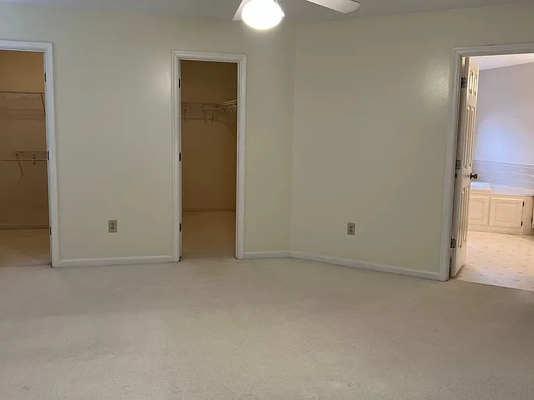 110 Bugle Ct — Photo 29