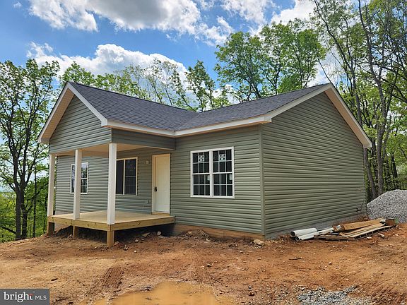 5th image of 1103 Henry Dr