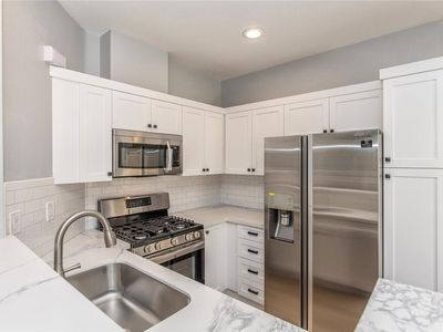 26933 Hillsborough Pkwy UNIT 3, Santa Clarita, CA, 91354