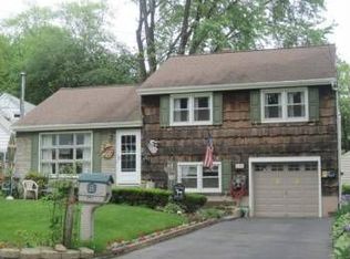128 Garretson Cir, Milltown, NJ 08850