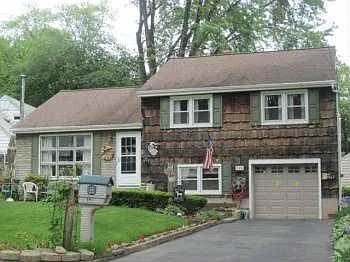 128 Garretson Cir photo 1