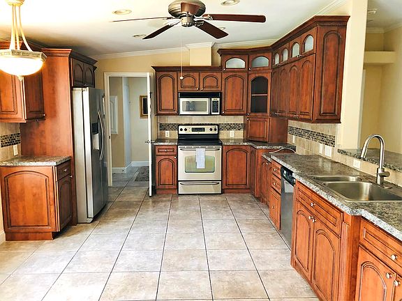 2nd image of 6061 Tierra Entrada #6061