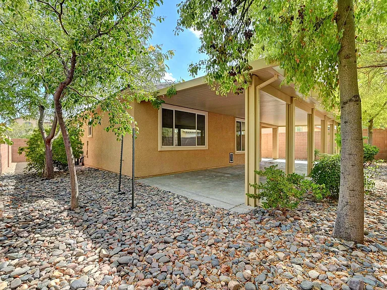 10240 Gladstone Peak St N — Photo 47