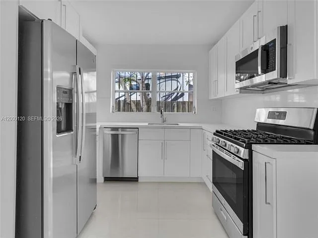 13011 SW 80th St — Photo 15