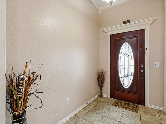 5th image of 3384 Westminster Ave