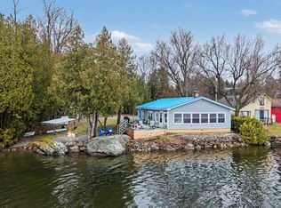 326 Mullen Shore Rd, Franklin, VT 05457