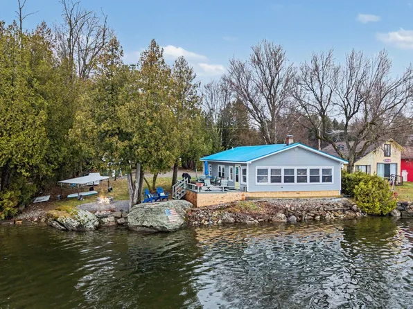 326 Mullen Shore Road, Franklin, VT 05457