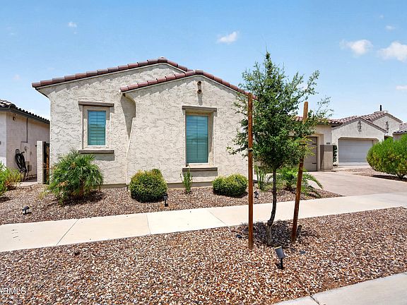 3rd image of 10704 E THATCHER Avenue