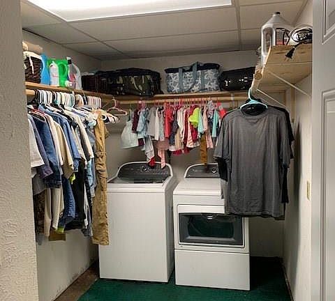 5th image of 724 NW Ann Lois Ln