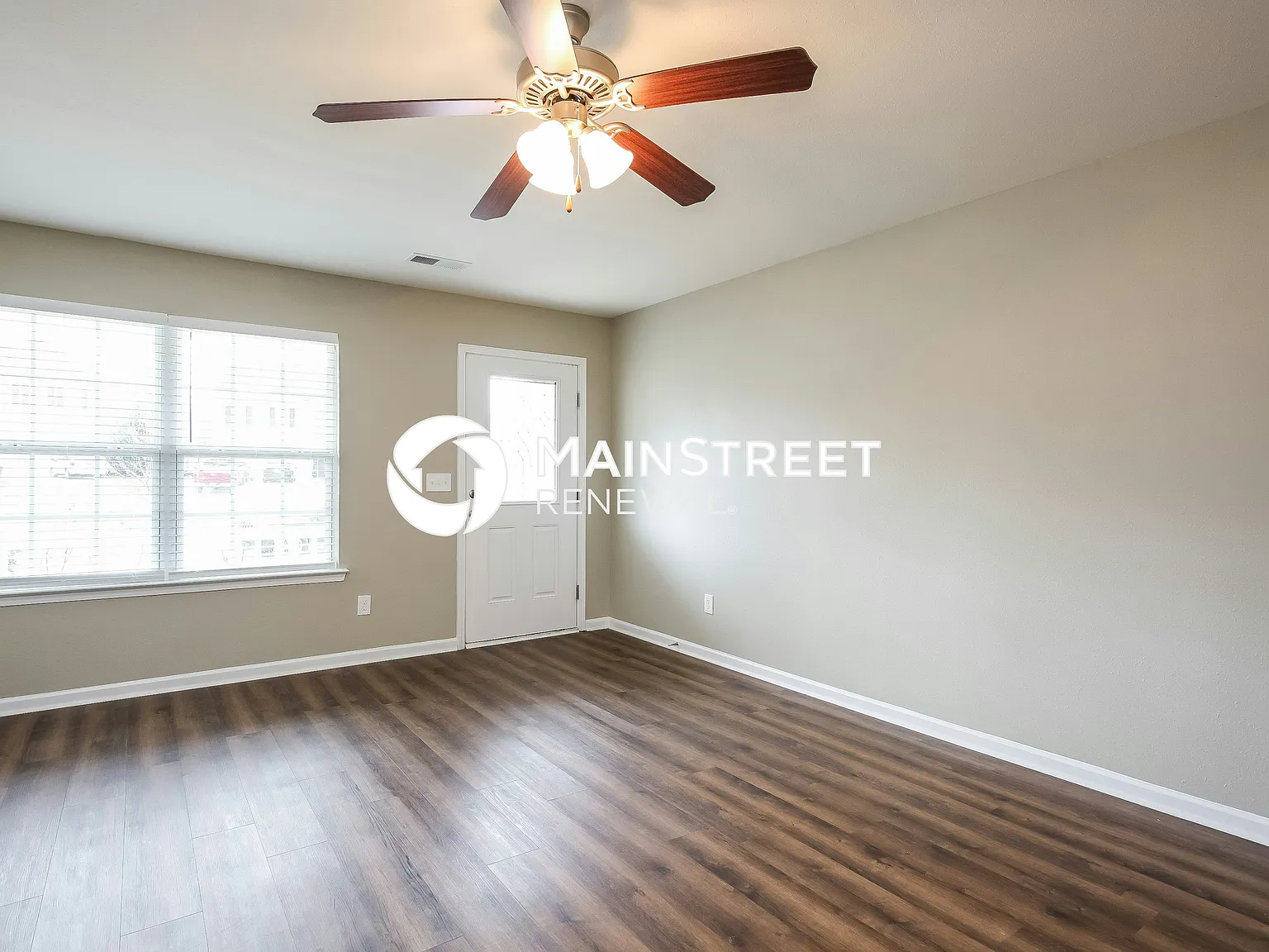 1347 Sharp Ridge Rd — Photo 3