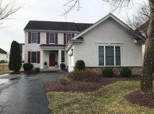 11 W Parsonage Way, Manalapan, NJ 07726
