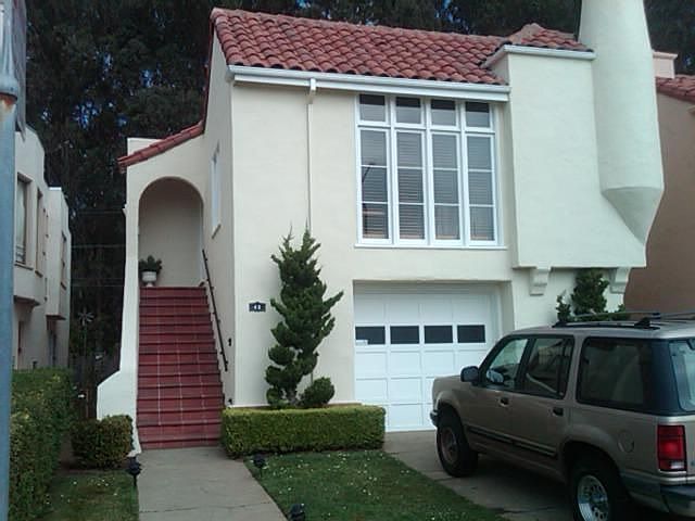 1st image of 46 Crestlake Dr
