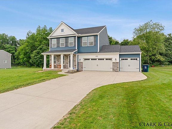 2nd image of 15475 Buck Hollow Dr
