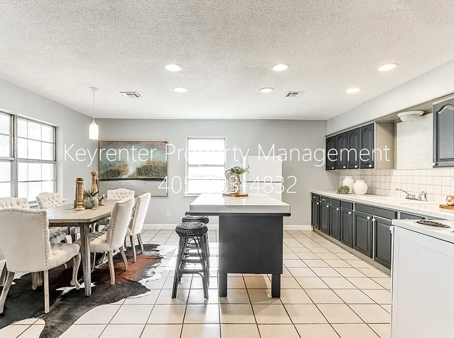 Spacious, beautiful, and conveniently located house for rent! — Photo 4
