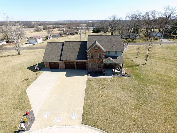 4th image of 104 Teal Ct