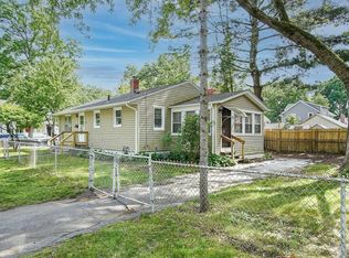 156 Shawmut St, Springfield, MA 01108